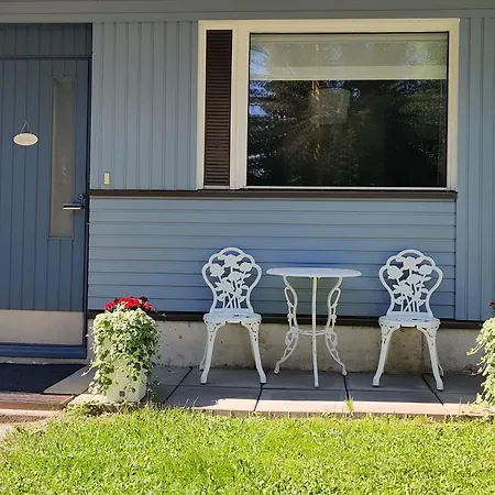 公寓 Entire In The Location In Tuuri!