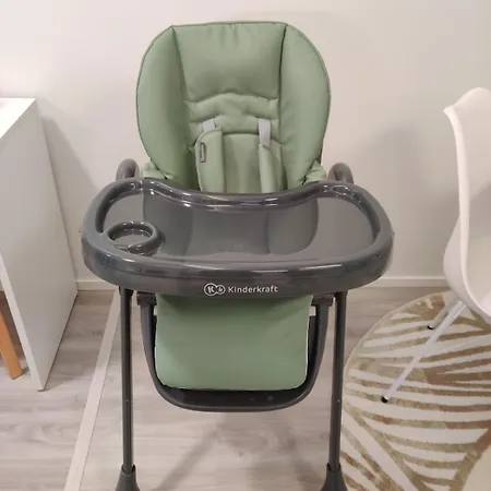 Entire In The Location In Tuuri! 公寓 图里